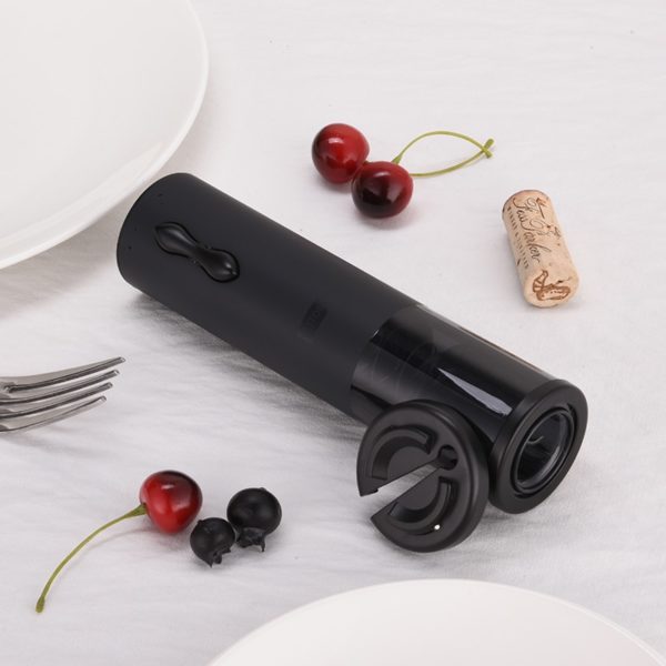 Electric Wine Bottle Opener, Aluminum Cordless Visible Electric Corkscrew Wine Opener Set with Foil Cutter,decanter, cork Fast Automatic Screwpull Bottle Opener 2