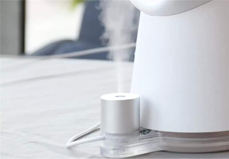 3 In 1 Mini Cooling Fan Bladeless Desktop Fan Mist Humidifier W/LED LightHandheldOutdoors 2
